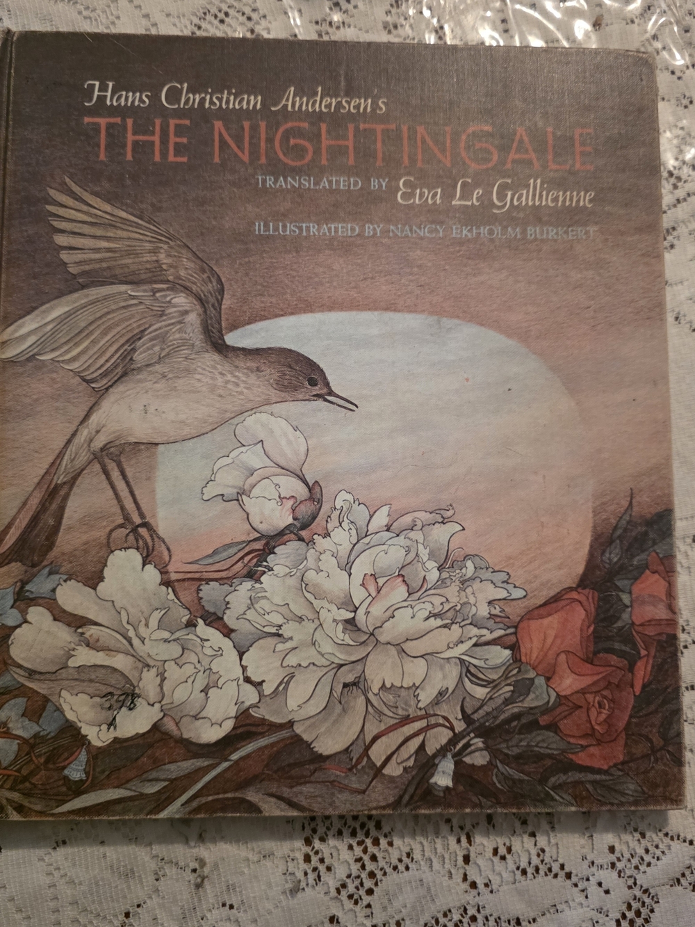 The Nightingale By Eva Le Gallienne & Nancy Ekholm Burkert 1965 Hardback